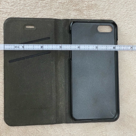 iPhone case - Picture 8 of 9